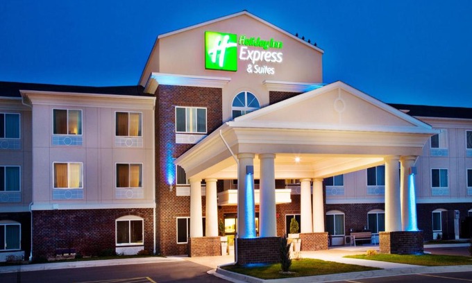 Dubuque Hotel | Holiday Inn Express Hotel & Suites - Dubuque West by IHG