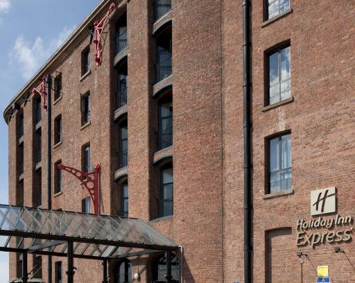 The Docks Hotel | Holiday Inn Express Liverpool-Albert Dock by IHG