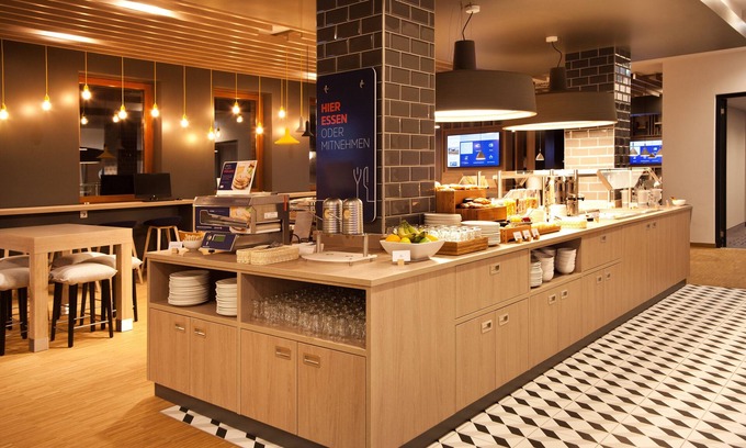 Allschwil Hotel | Holiday Inn Express & Suites Basel Allschwil by IHG