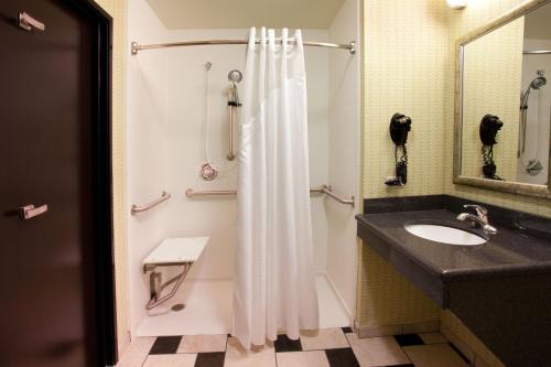 South Tulsa Hotel | Holiday Inn Express Tulsa South Bixby by IHG