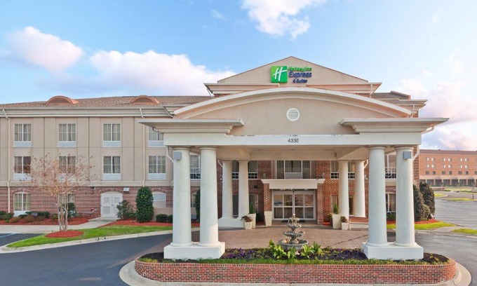 Vicksburg Hotel | Holiday Inn Express Vicksburg by IHG
