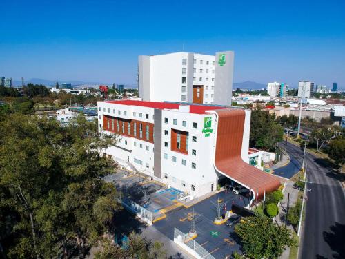 Zapopan Hotel | Holiday Inn Guadalajara Patria-Universidad by IHG