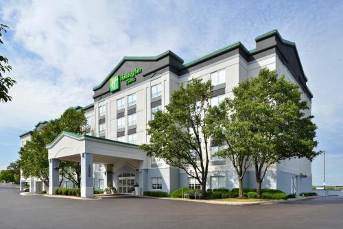 Overland Park Hotel | Holiday Inn Hotel & Suites Overland Park-Convention Center by IHG