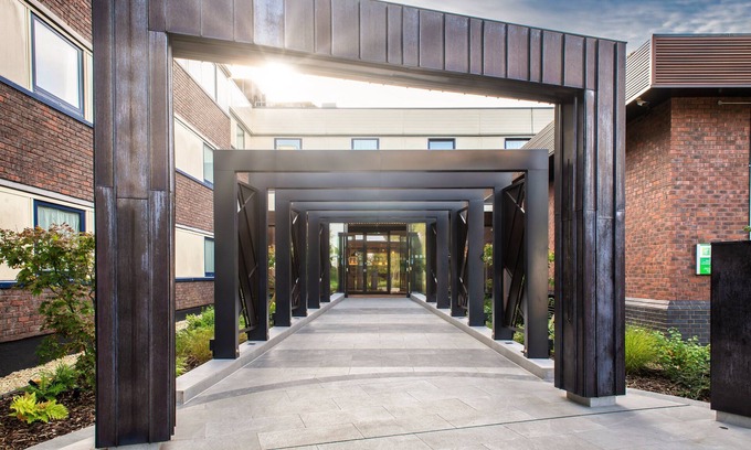 Elmbridge Hotel | Holiday Inn London - Shepperton by IHG