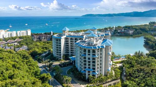 Jiyang Hotel | Holiday Inn & Suites Sanya Yalong Bay