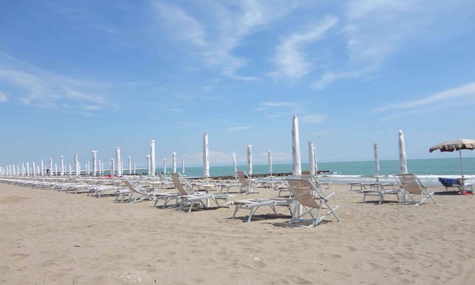 Porto Santa Margherita Apartment | Holiday apartment with garden and microwave