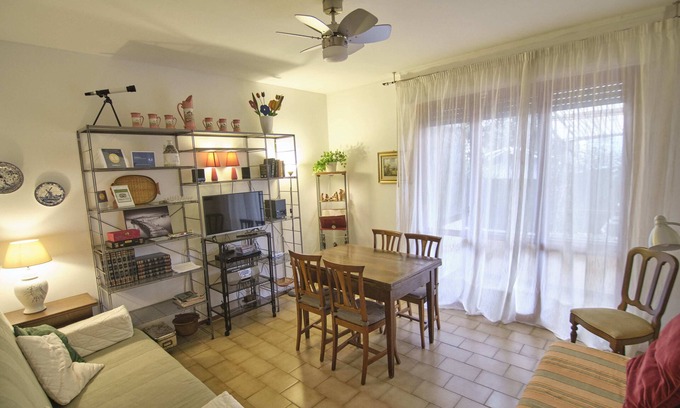 Torre del Lago Puccini Apartment | Holiday House Torre del Lago-Comfortable, Spacious: Sea, Pisa, Lucca, Viareggio