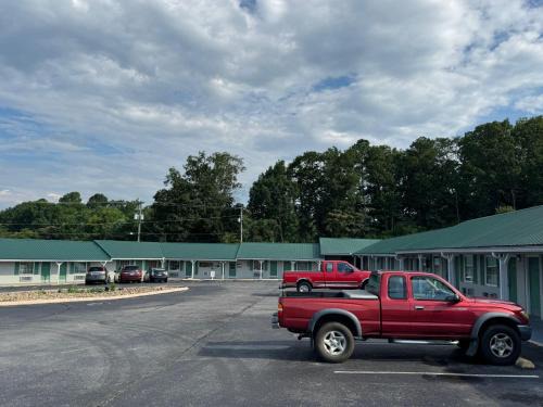 Cleveland Hotel | Holiday Motel by Belvilla Cleveland, TN