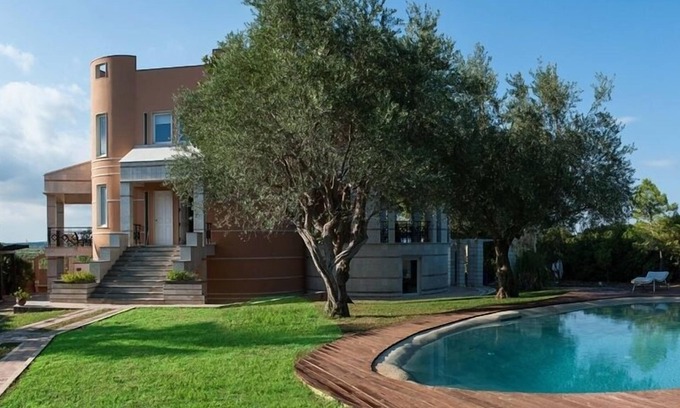 San Lorenzo Villa | holiday vacation large villa rental italy, sicily, syracuse