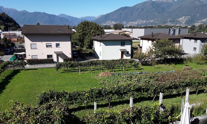 Quartino Apartment | HOLIDAYS HOMES IL FOLLETTO