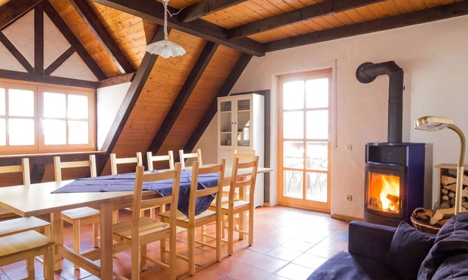 Groenohe Apartment | Hollow Church - Ferienhof High