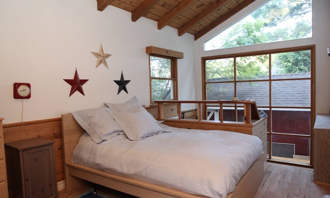Hollywood Hills West House | Hollywood Hills/Laurel Canyon - Wonderful Laurel Canyon Home