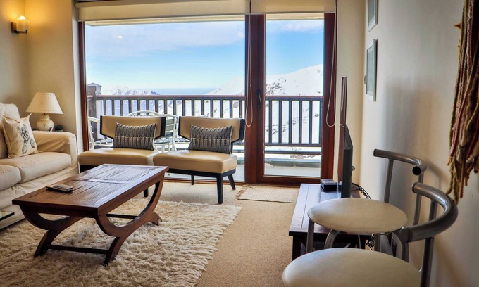 Valle Nevado Apartment | HOM | Valle Nevado de Lujo 4D3B Ski in-out Jacuzzi
