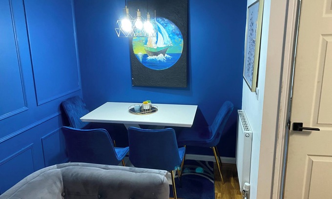 Nottingham House | Home Away From Home! Lovely House Near M1
