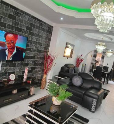 Alimosho House | Home Away from Home - Gowon Estate near Gemade, Ipaja, Lagos