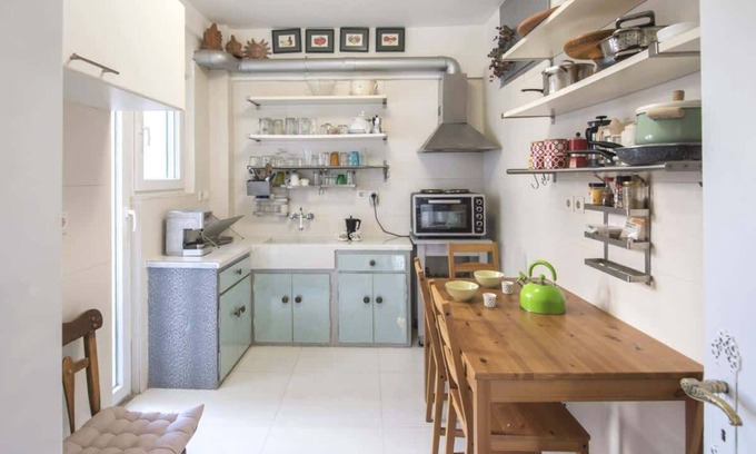 Mousio Apartment | Home away from Home S