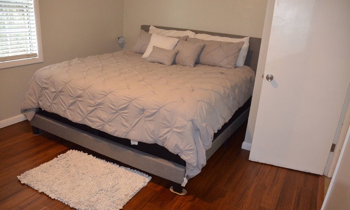Enterprise Apartment | Home Away from Home