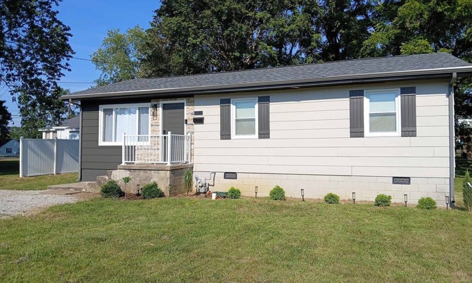 Beaver Dam House | HOME AWAY - Newly Updated 3-BR house with WiFi and AC in the heart of Beaver Dam