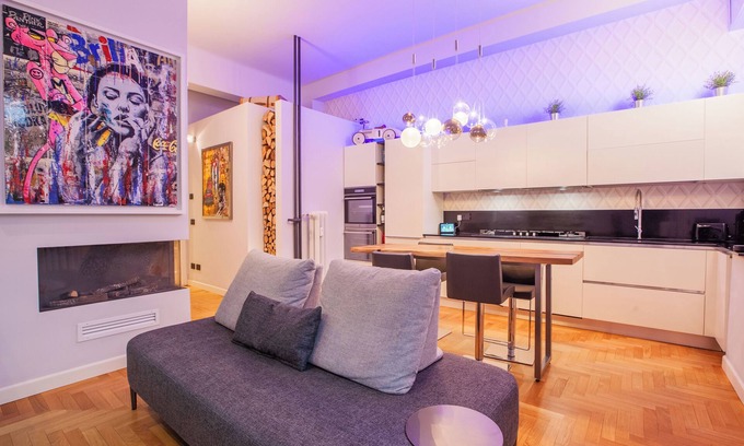Navigli Apartment | Home Boutique with Courtyard-Design&Fashion District