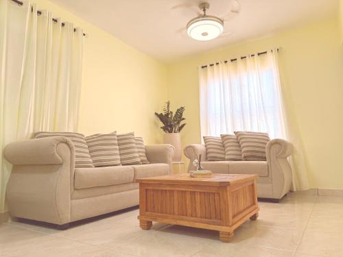 Nagua House | Home close to the beach, free wifi & parking, in quiet neighborhood equipped with ACs