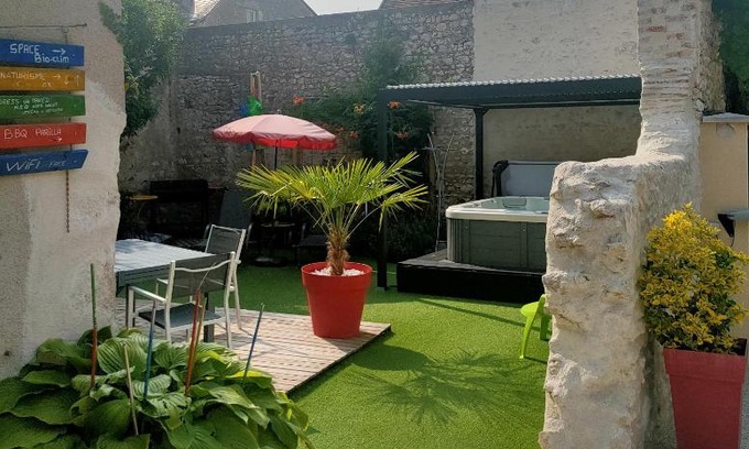 Saint-Dye-sur-Loire House | home ferman