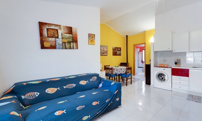 Bosa Apartment | 'Home Holidays Pintadera 2' with Garden and Wi-Fi