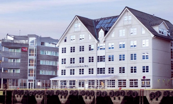 Tromso Hotel | Home Hotel With - Dinner included