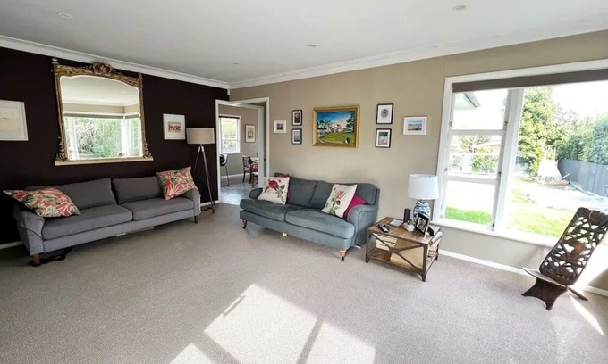 Anderson Park House | Home in Havelock North
