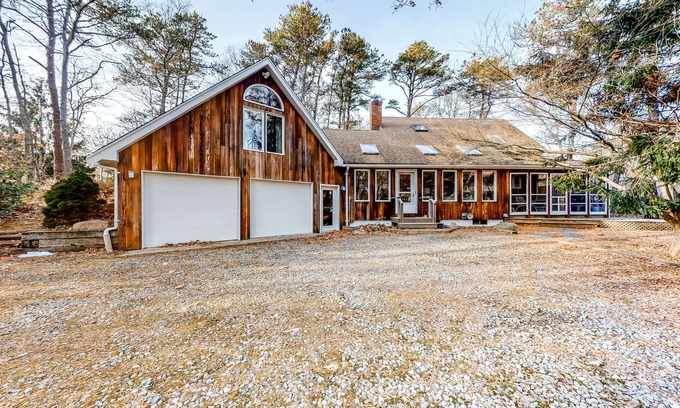 Lagoon Heights House | Home in Peaceful Wooded Neighborhood w/High-Speed WiFi, Washer/Dryer, Gas Grill