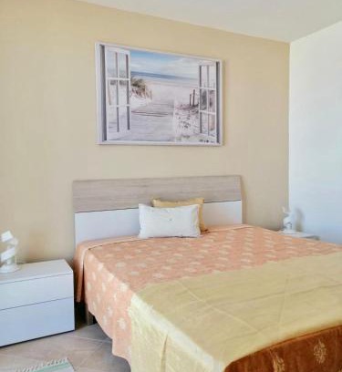 Torre San Giovanni Apartment | Home La Casa Gialla vicino le spiagge sabbiose