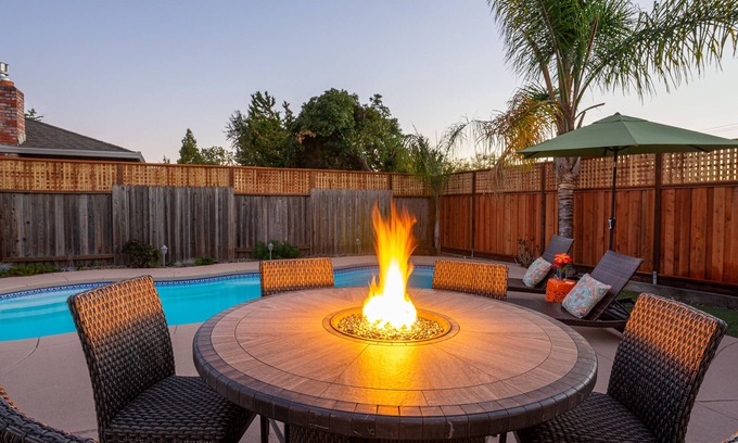 Santa Rosa House | Home near Sonoma w/heated pool