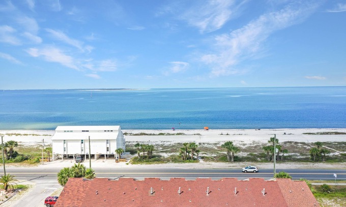 Port St. Joe House | Home of Country Music Star in St. Joe Beach ~ Sunset Blvd