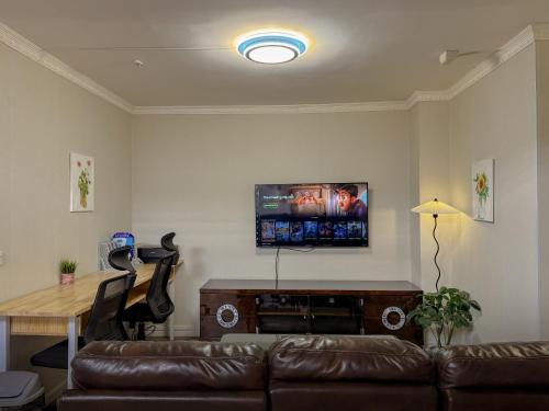 Bayanzurkh Apartment | Home Office apartment in UB with Airport Pickup