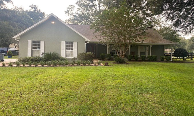Fellowship House | Home on 3 acres across the street from WEC