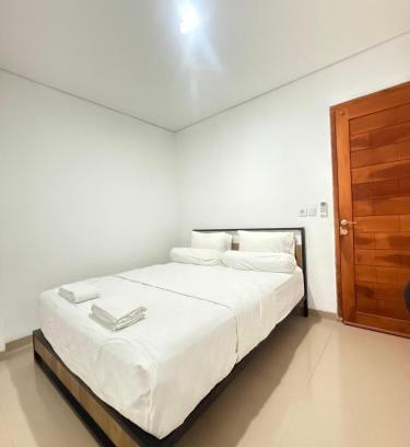 Renon House | Home Stay Room in Bali Near Sanur Beach