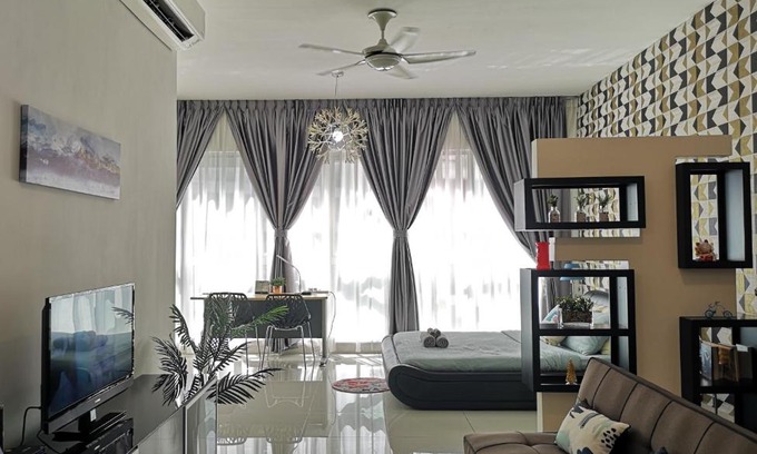 Chow Kit Apartment | Home Studio - Regalia Suites