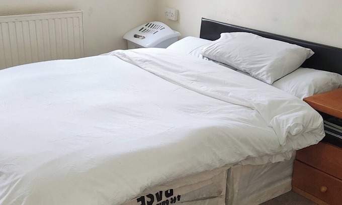 Becontree Apartment | Home Sweet