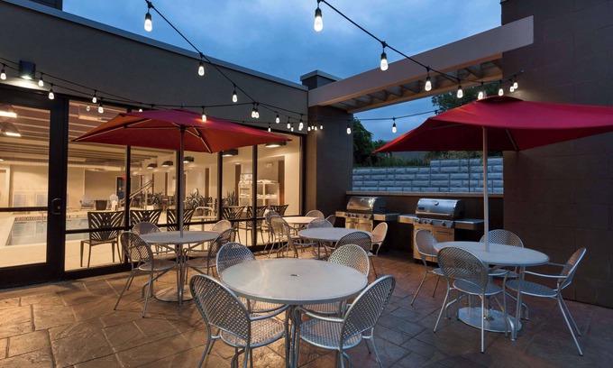Rochester Hotel | Home2 Suites by Hilton Rochester Henrietta, NY