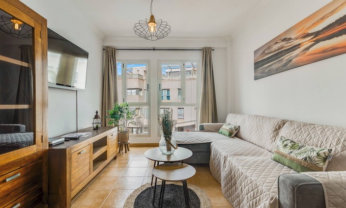Sardina Apartment | Home2Book Sunny Getaway & Pool in Playa de Sardina