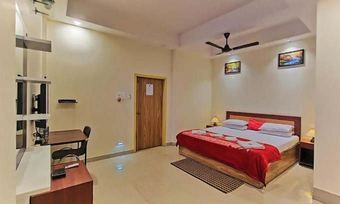 Tezpur Hotel | Homecation Residence Park