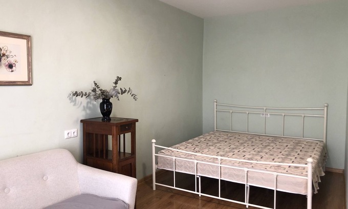 Vake Apartment | Homely studio - near Chavchavadze av. & Vake Park