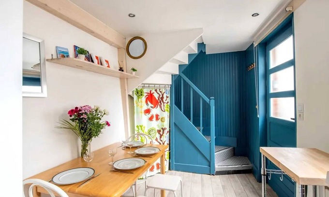 Etretat Apartment | Homerez - Apartment in Étretat