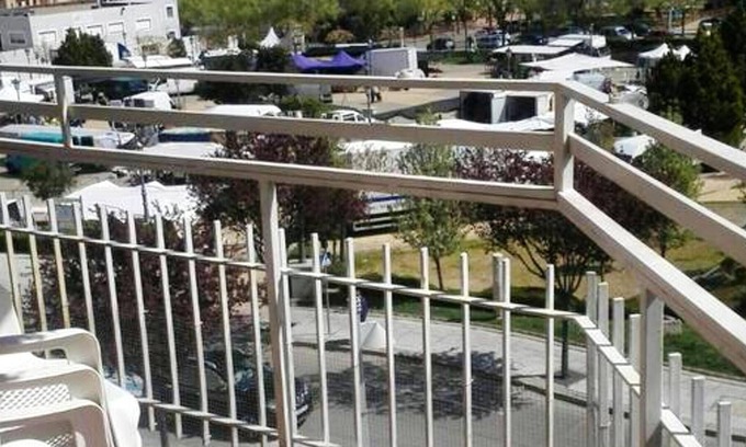Navalcarnero Apartment | Homerez - Appartement 5 km away from the slopes for 6 ppl. at Navalcarnero