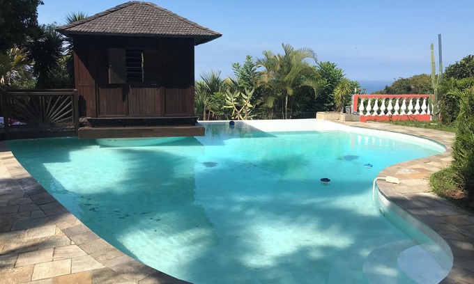 La Riviere Saint-Louis House | Homerez - Bungalow in Ruisseau