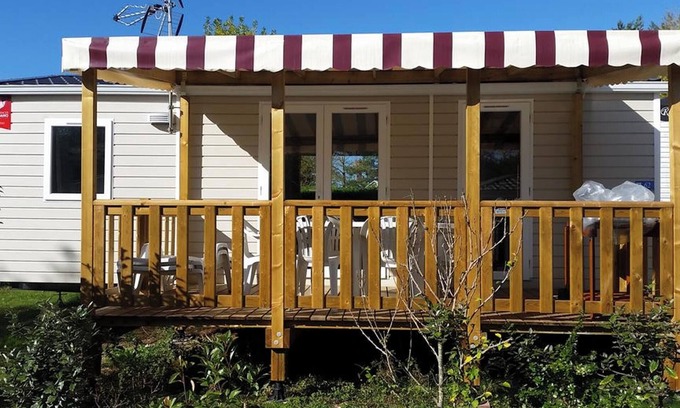 Coulanges House | Homerez - Charming Bungalow in Onzain with Garden View