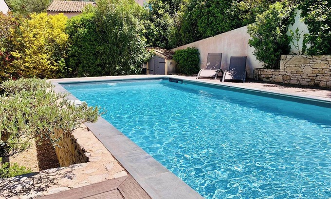 Pont Royal Villa | Homerez - Charming Villa in Mallemort with Private Pool and Garden