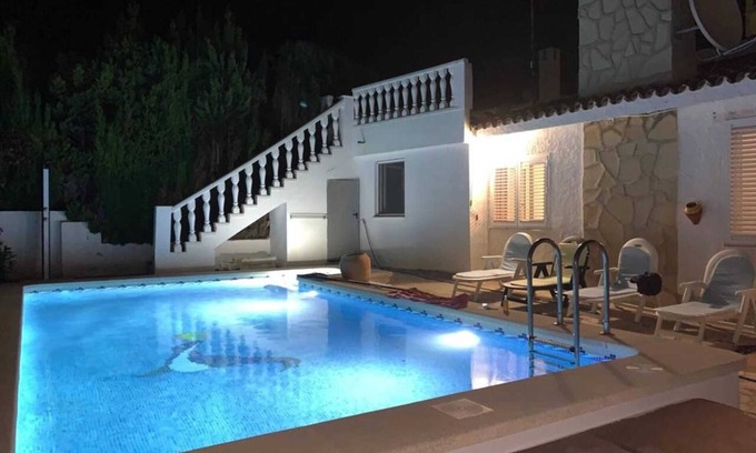 Alcossebre Villa | Homerez - Elegant Villa in Alcossebre with Private Pool