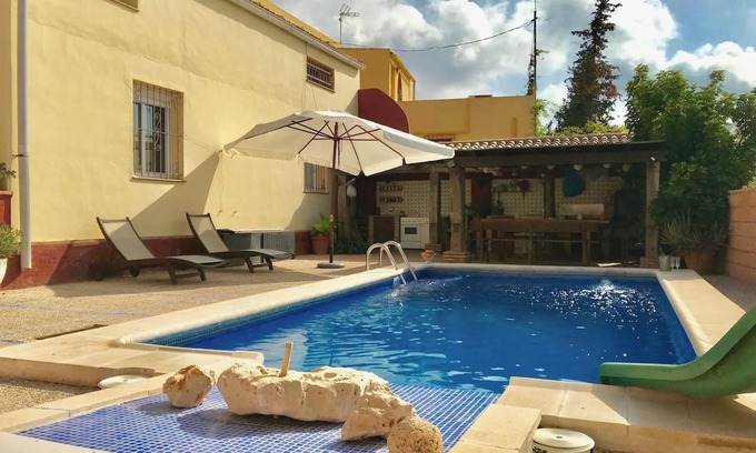 Los Diaz Villa | Homerez - Elegant Villa in Cartagena with Private Pool