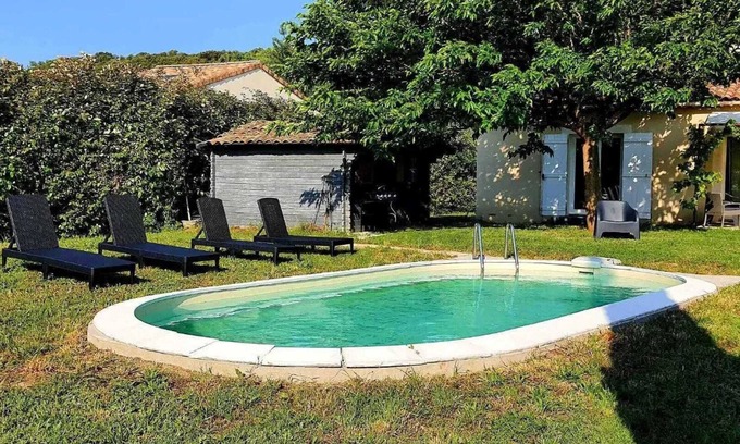Chamaret Villa | Homerez - Elegant Villa in Chamaret with Private Pool