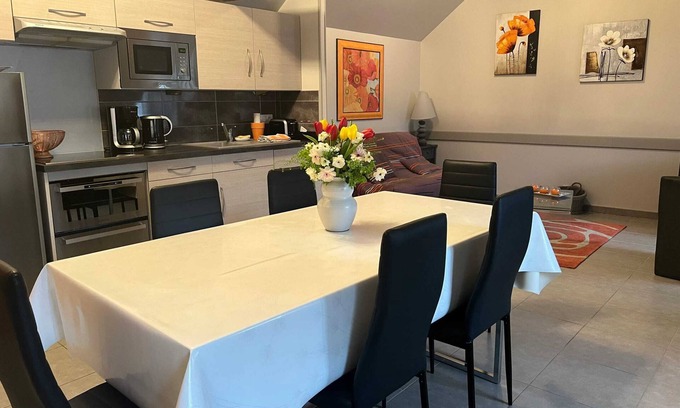 La Ferriere-aux-Etangs Apartment | Homerez - Apt La Ferrière-aux-Étangs